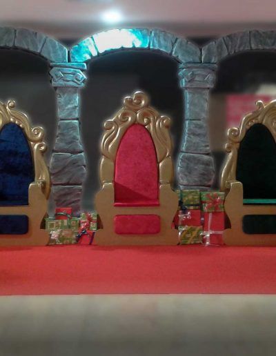 Tronos-de-reyes-magos-en-porexpan-y-fibra-de-vidrio-2