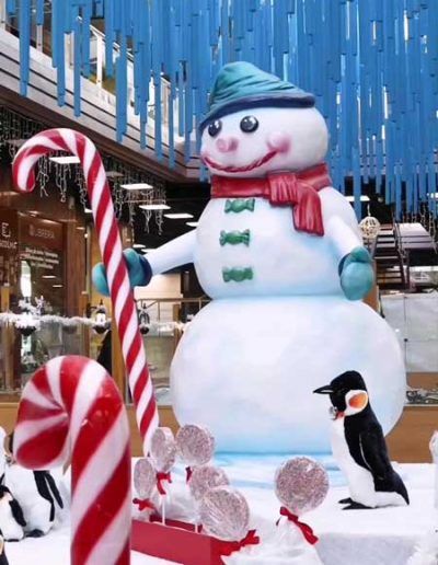 Decorado navideño para centro comercial 2