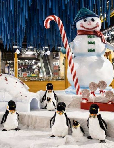 Decorado navideño para centro comercial 5