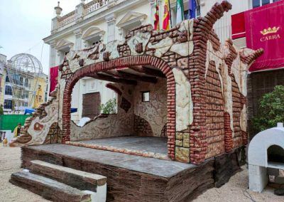 Establo a tamaño real para el portal de Belén